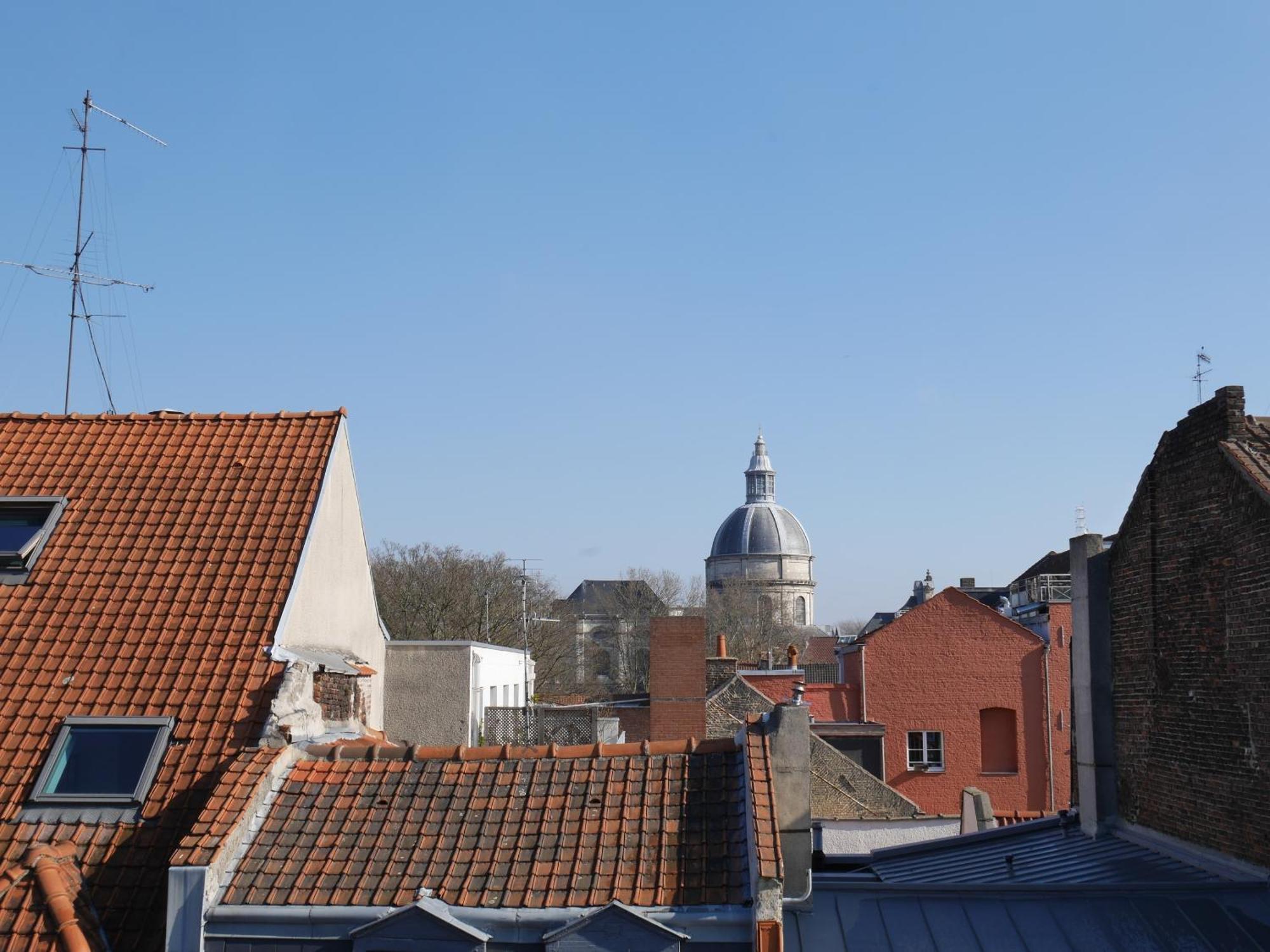 Au Chat Qui Dort Lille - Archives 3 Экстерьер фото